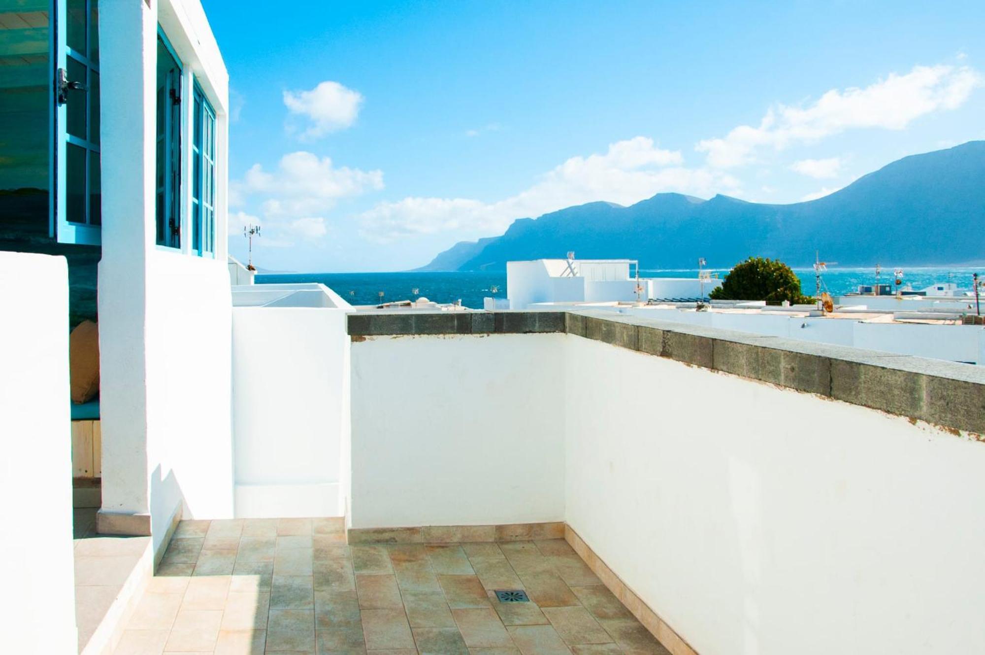 Atico Surf Apartment Фамара Екстериор снимка